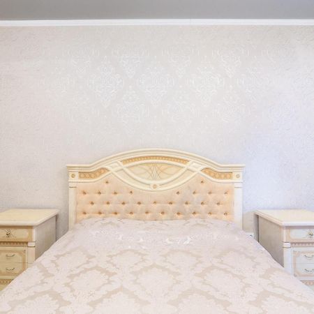 Apartments Deribasovskaya أوديسا المظهر الخارجي الصورة