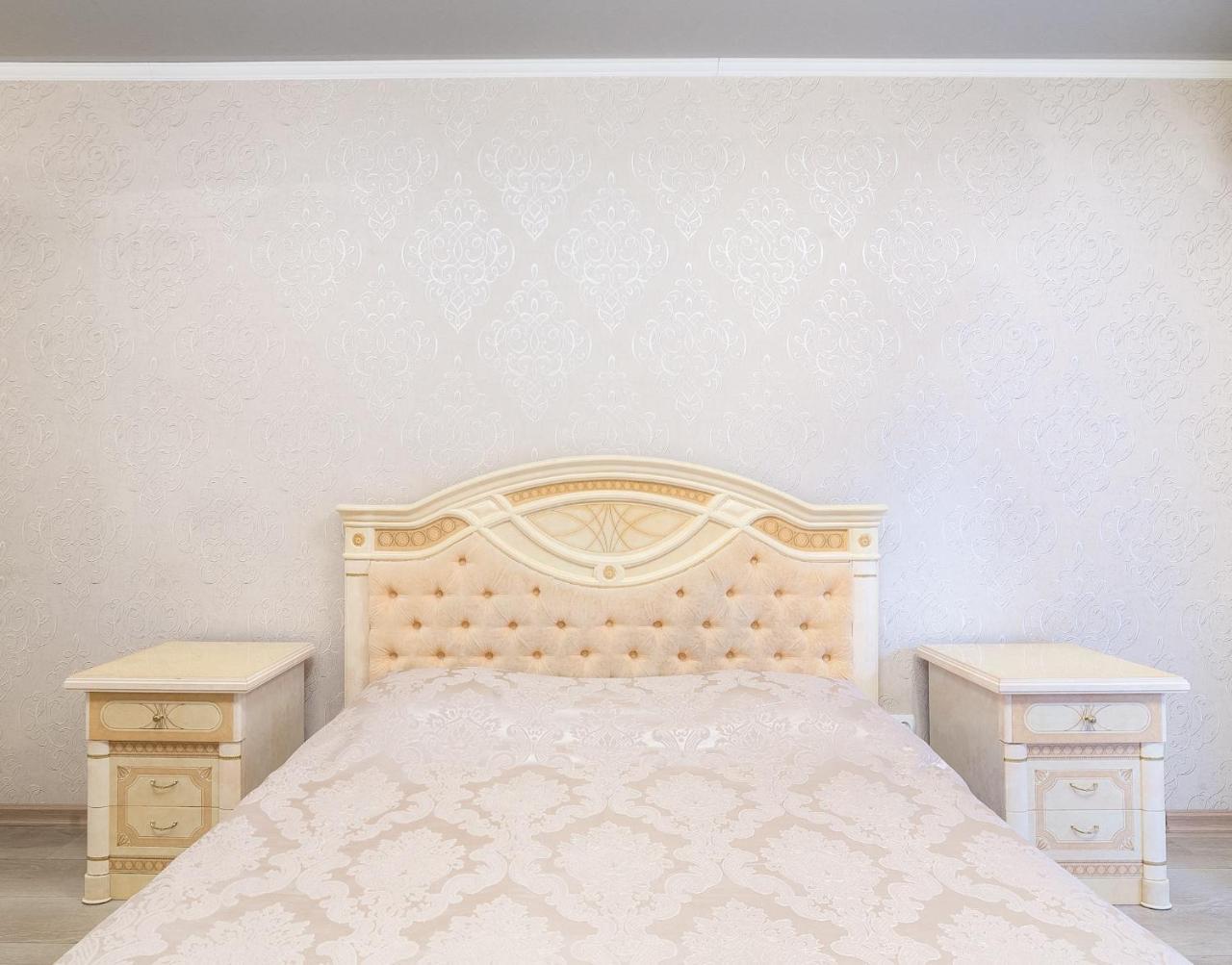 Apartments Deribasovskaya أوديسا المظهر الخارجي الصورة