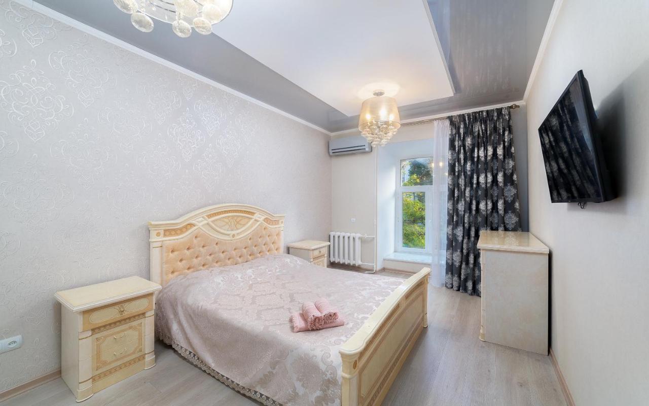 Apartments Deribasovskaya أوديسا المظهر الخارجي الصورة